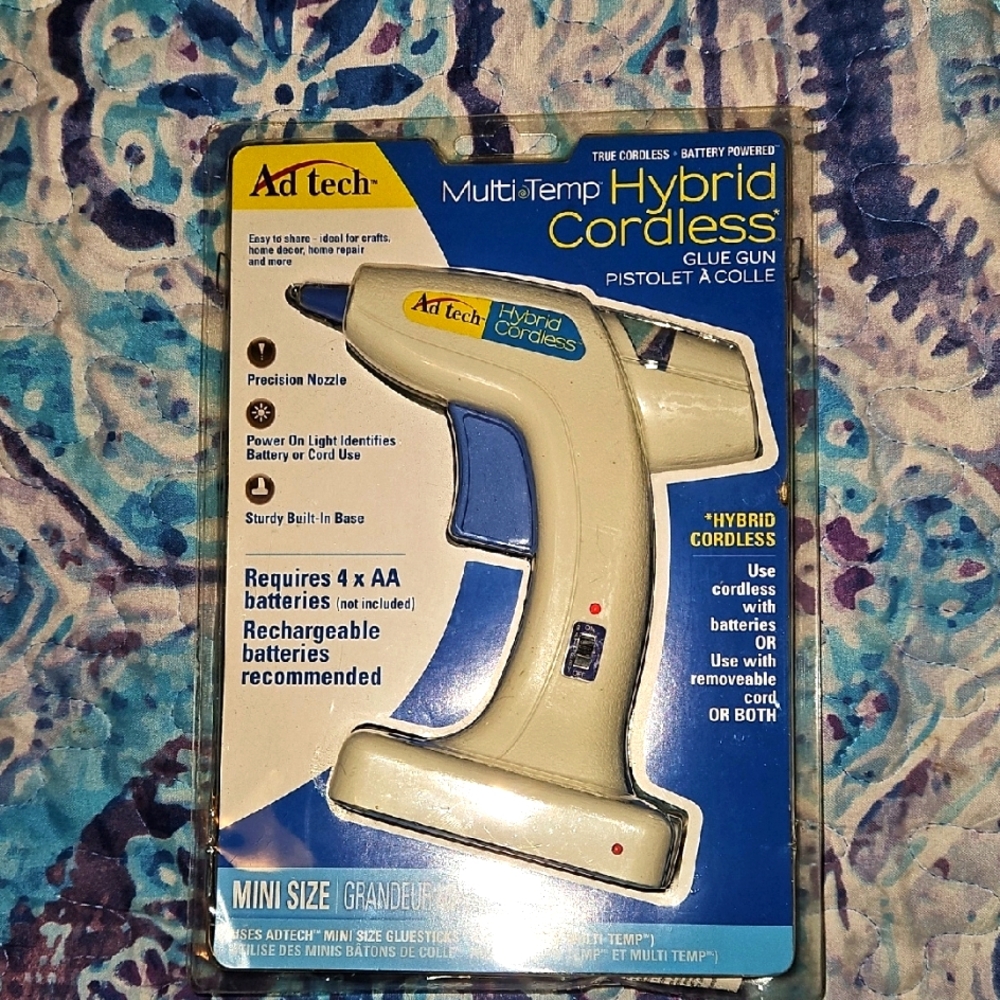 Ad Tech New MultiTemp Hybrid Cordless Glue Gun. Free Glue Sticks